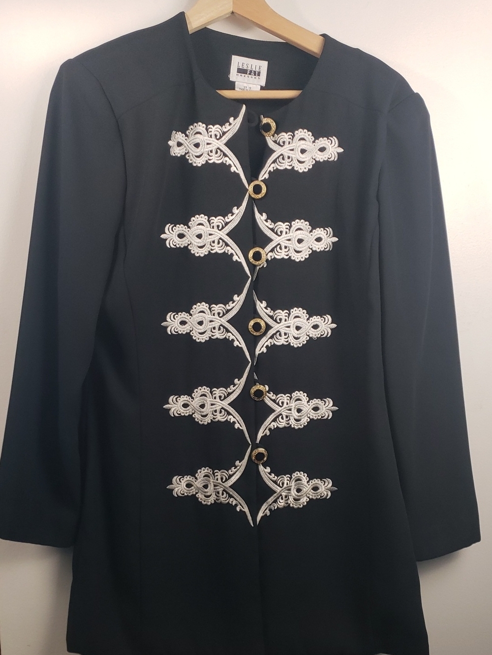 Leslie Fay Black Longline Blazer with White Embroidered Trim US 10